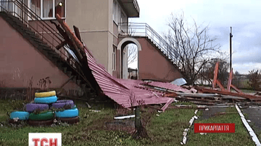 Буревій пронісся Прикарпаттям