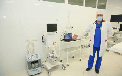 Фонд Вадима Новинского передал оборудование для больниц в Днепропетровской области