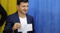 Зеленський показав свій бюлетень із хрестиком навпроти прізвища кандидата