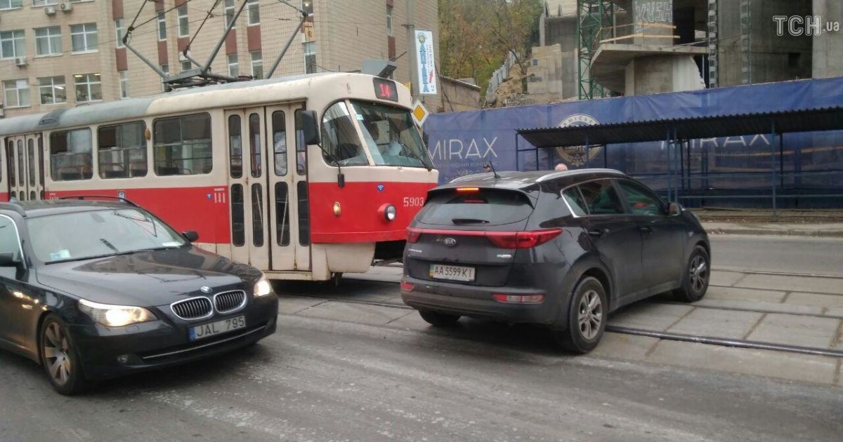 ДТП, Київ,трамвай 3