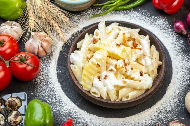 Обычные вареные макароны станут в разы вкуснее: добавьте этот простой ингредиент