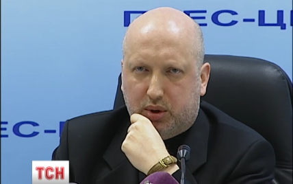 Турчинов заявил, что война закончится после освобождения Донбасса и Крыма от оккупантов