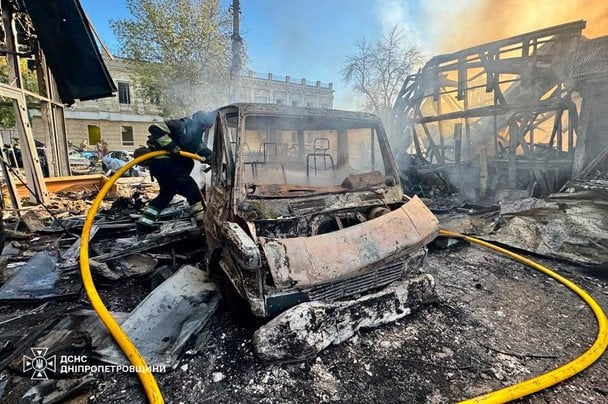 Атака РФ на Павлоград / © ДСНС України