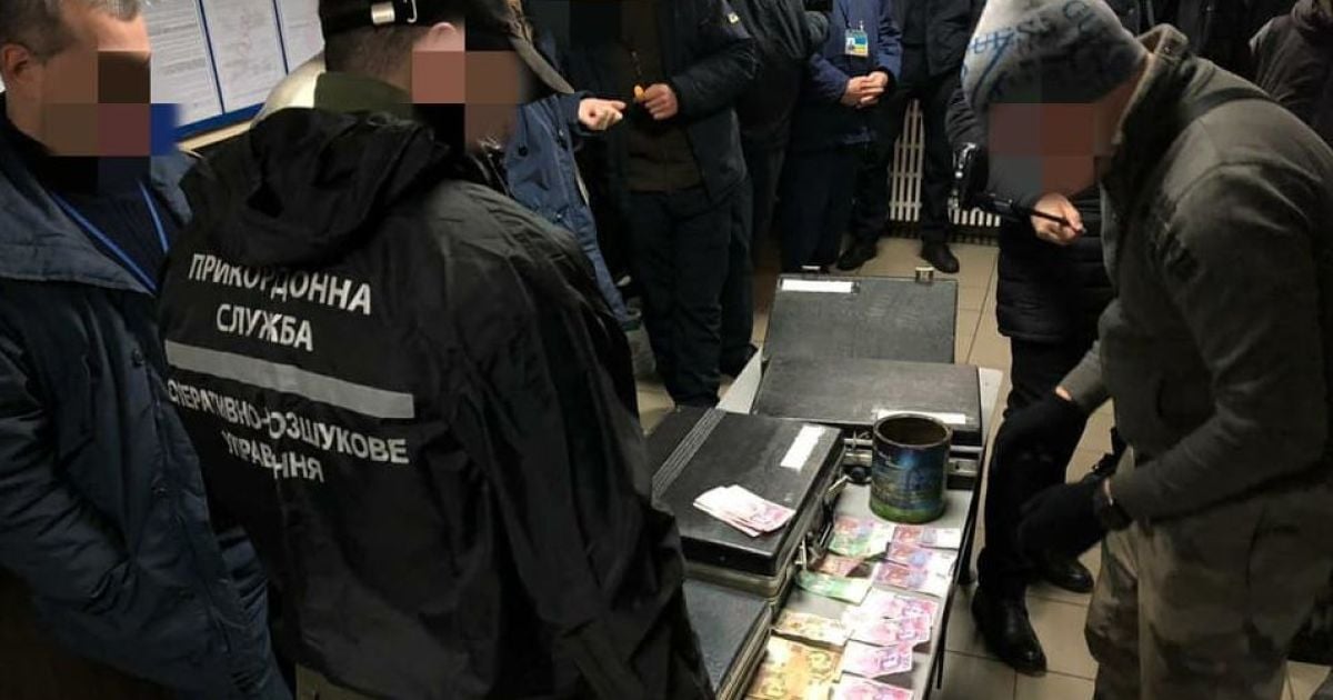 контрабанда на митниці в пункті прокуску Гоптівка_2 / © МВД