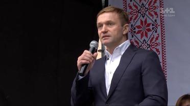 Як олігарх Степан Івахів наживається під  виглядом подарунків
