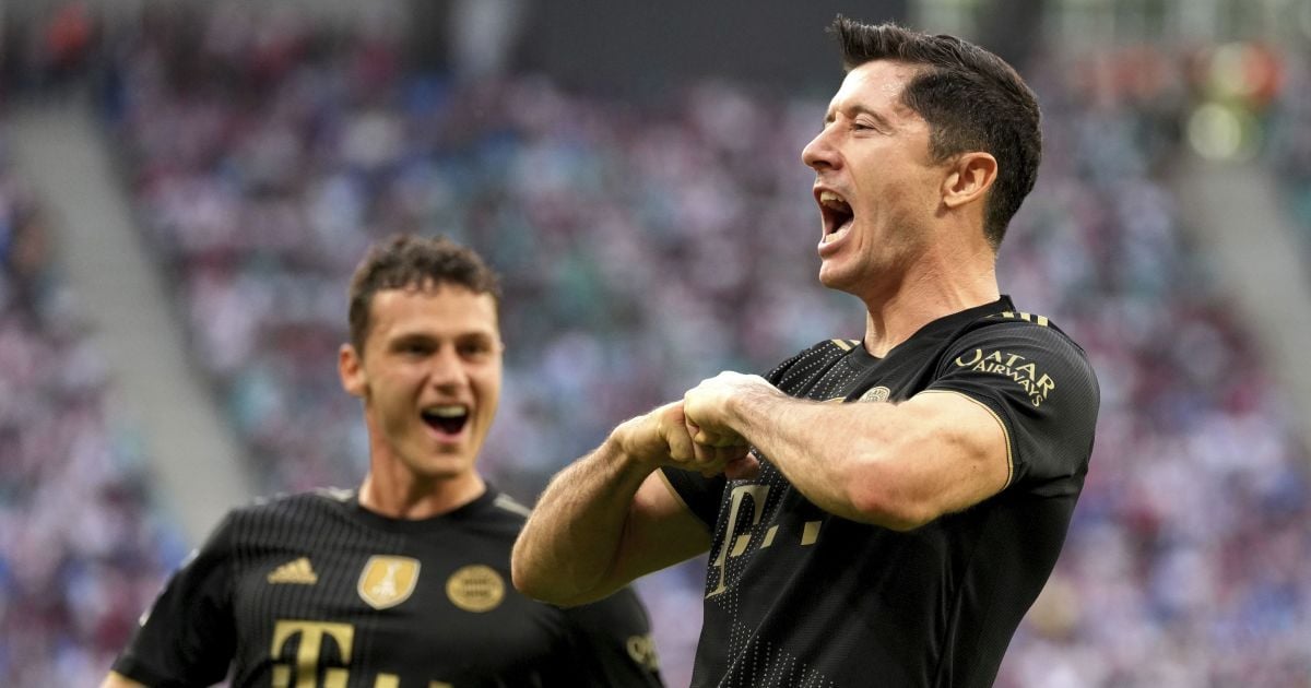 Перший за майже пів століття: Левандовські отримав "Золоту бутсу" та увійшов до історії