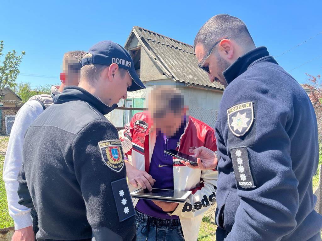 В Одесской области похитили мужчину и закопали живьем в лесу: тело нашли  через несколько дней — Украина