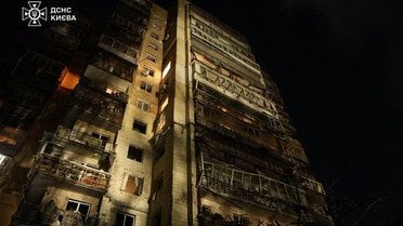 Наслідки атаки на Київ_3 / © ДСНС