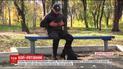 Полицейский спас щенка, которого пенсионер выбросил с балкона