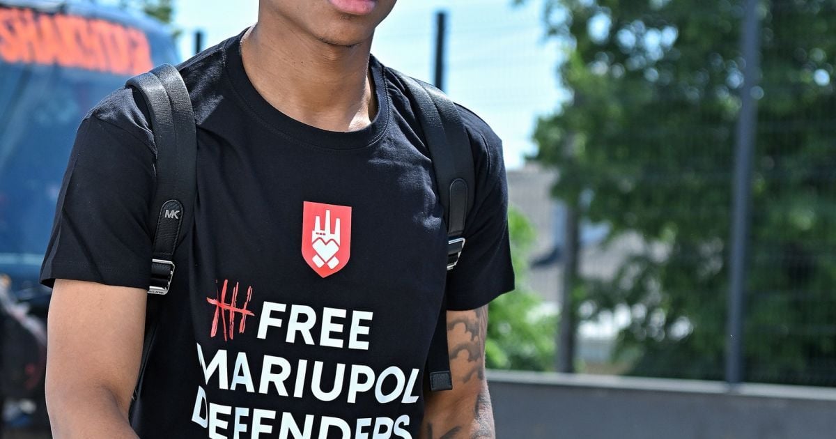 Гравці «Шахтаря» підтримали полонених захисників Маріуполя