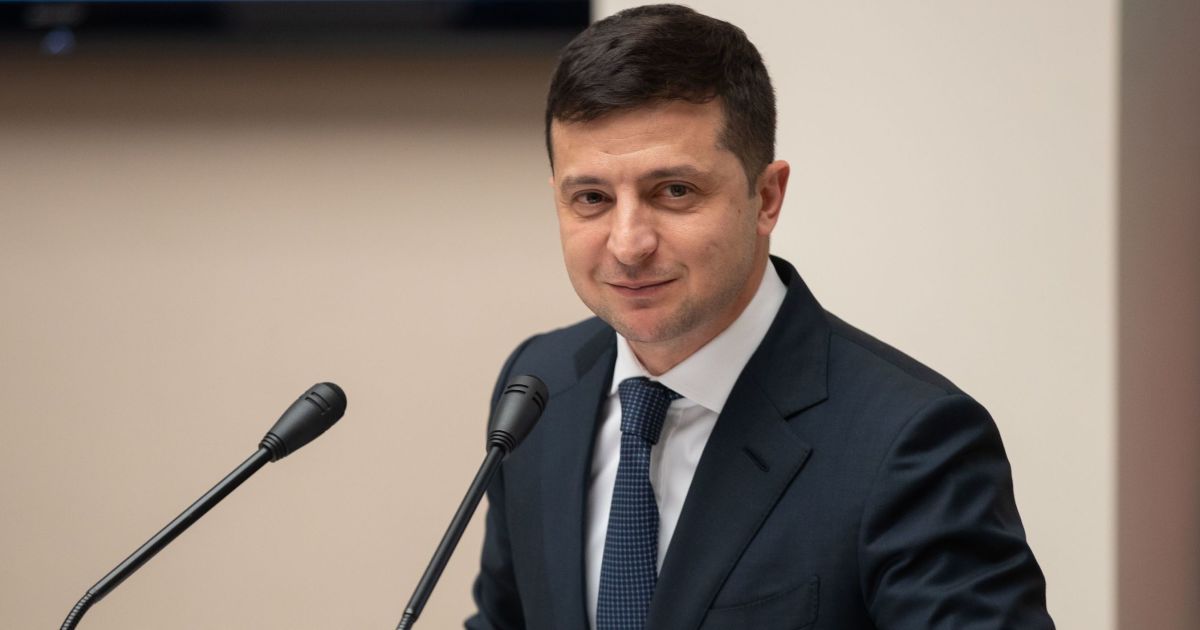 Зеленский рассказал, когда в Украине могут заработать продовольственные рынки