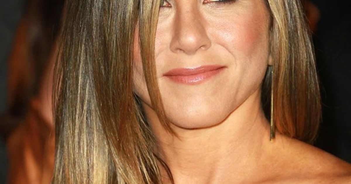 Дженнифер Энистон стала "лицом" дубайской авиакомпании