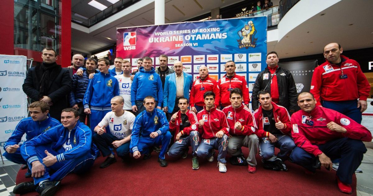 "Украинские атаманы" побили "Турецких завоевателей".