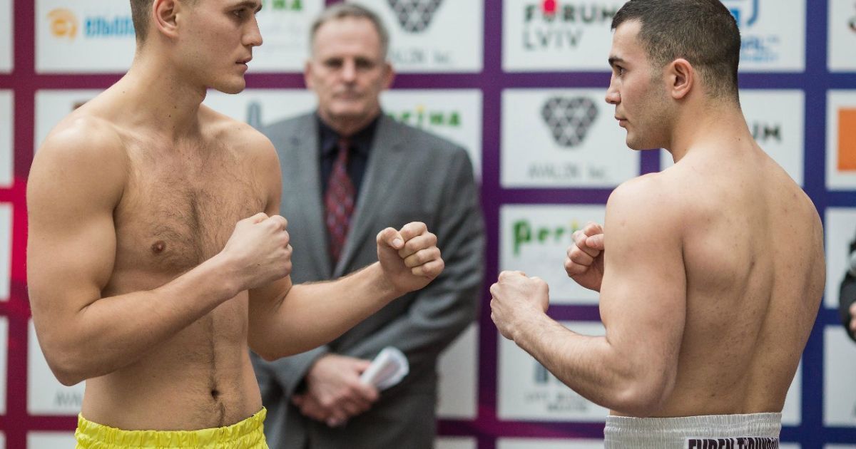 "Українські отамани" і "Турецькі завойовники" пройшли зважування. / © vk.com/ubf