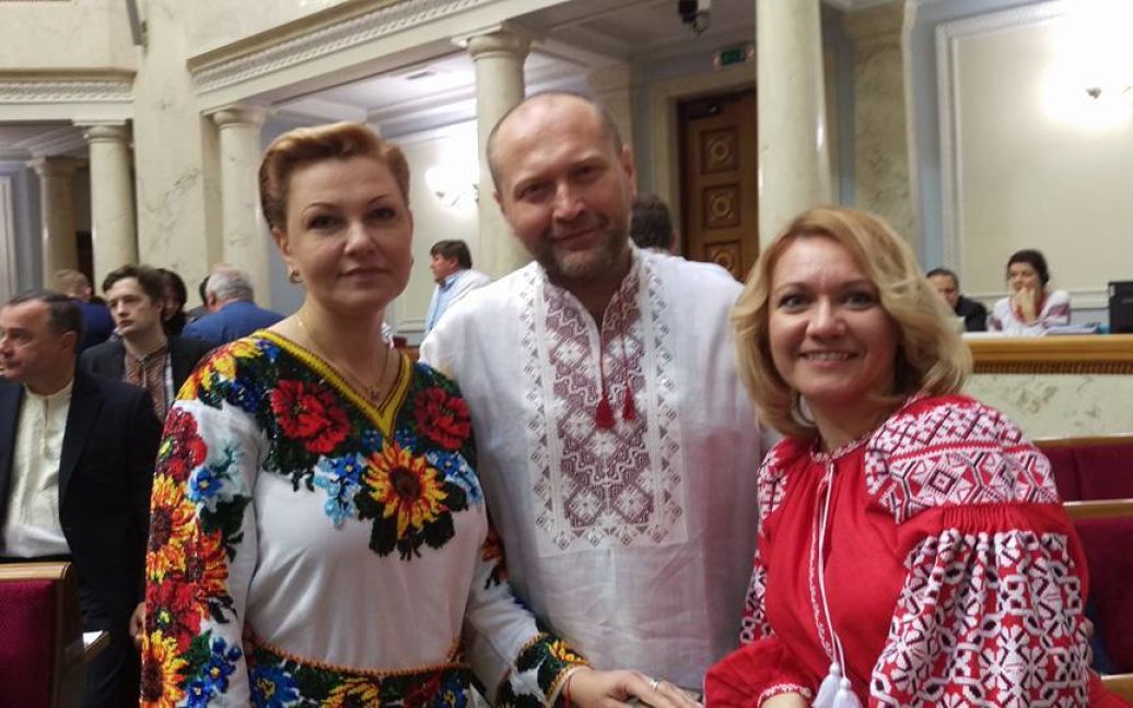 Народний депутат Борислав Береза з Оксаною продан (зліва). / © Борислав Береза / Facebook