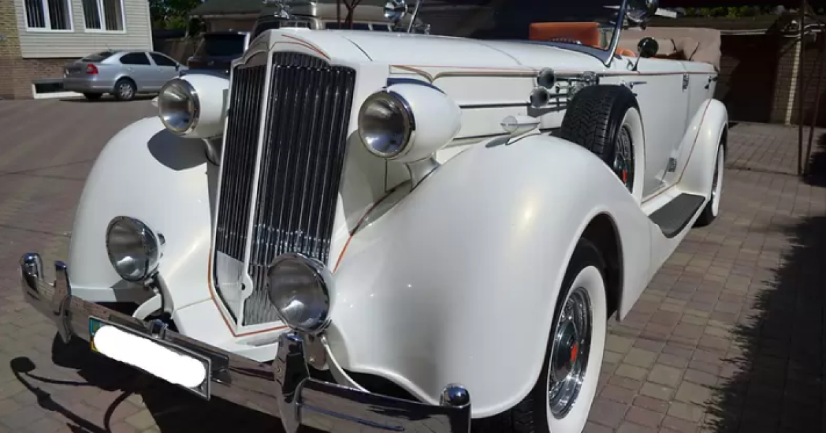 Раритетный кабриолет Packard продают в Украине за $180 тысяч. Фото