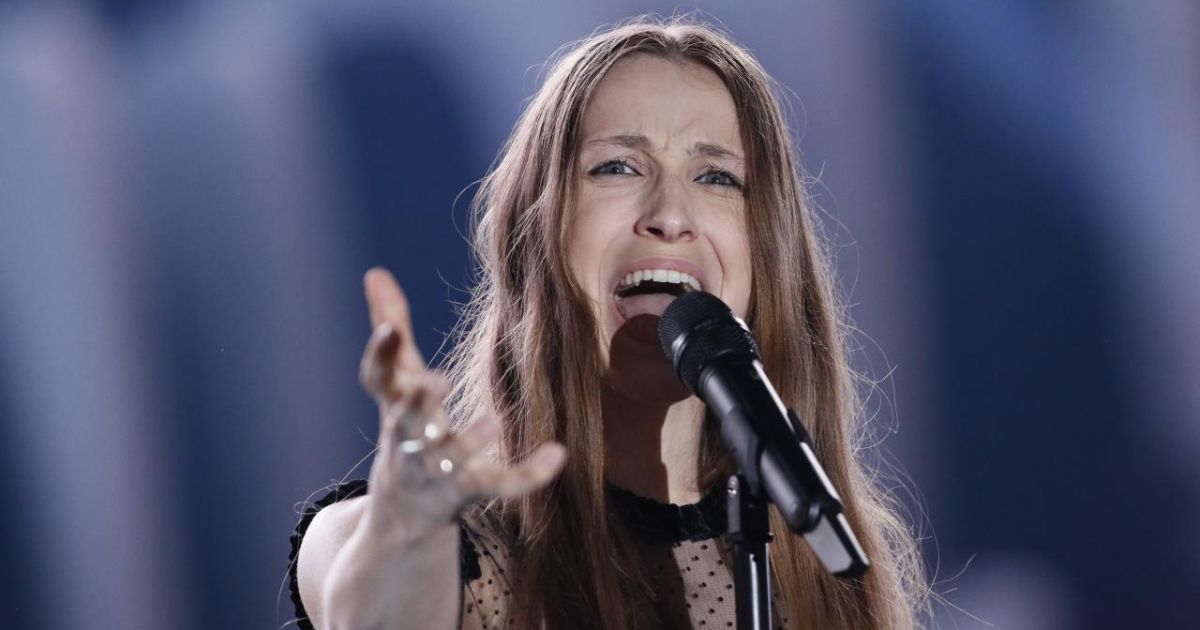 Репетиція учасниці з Бельгії / © eurovision.tv