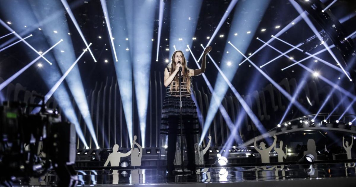 Репетиція учасниці з Бельгії / © eurovision.tv