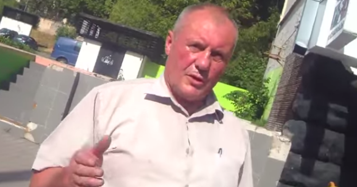 П&#039;яний генерал Литвин хотів їхати на машині.
