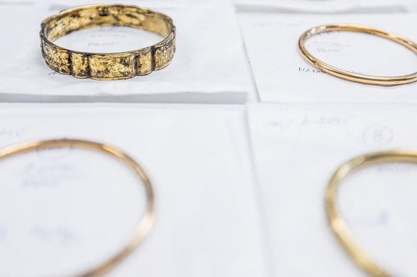 Золото знайшли у Чехії / © iDNES.cz