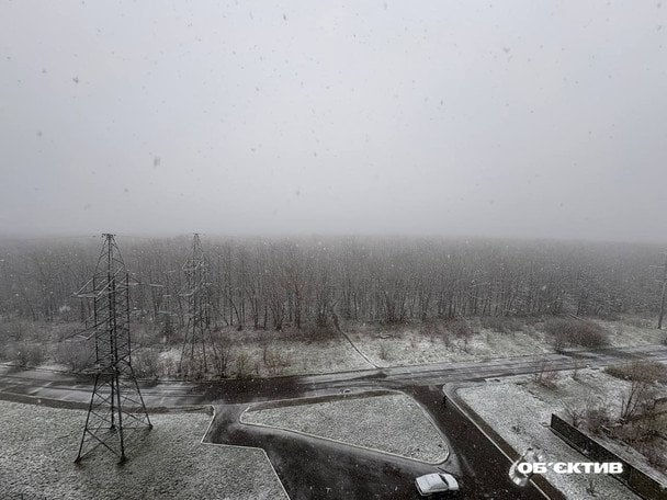 Харків охопили квітневі снігопади