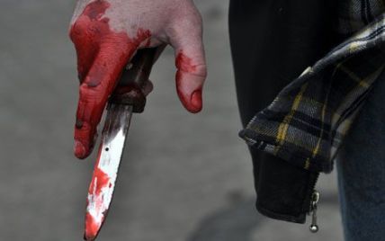 На Прикарпатье парень устроил резню в школе из-за мобильника