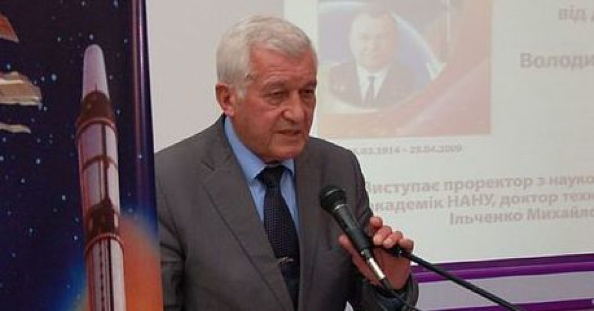 На 74 году жизни скончался вице-премьер и экс-министр обороны Украины