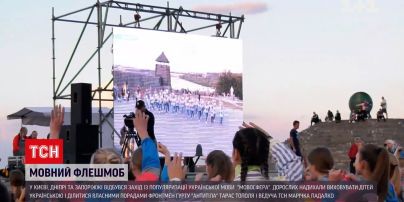 "Мовосфера": в Киеве прошло мероприятие, где родители могли познакомиться с преподавателями кружков