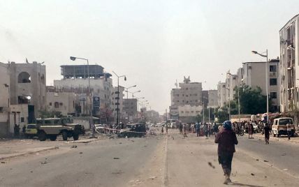 Мясорубка в Йемене. Боевики напали на парад, военные которого собирались на бой за несколько городов