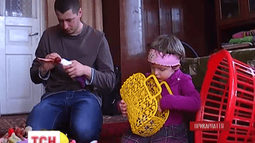 Один на один с тяжело больным ребенком на руках оказался 24-летний Михаил из Прикарпатья