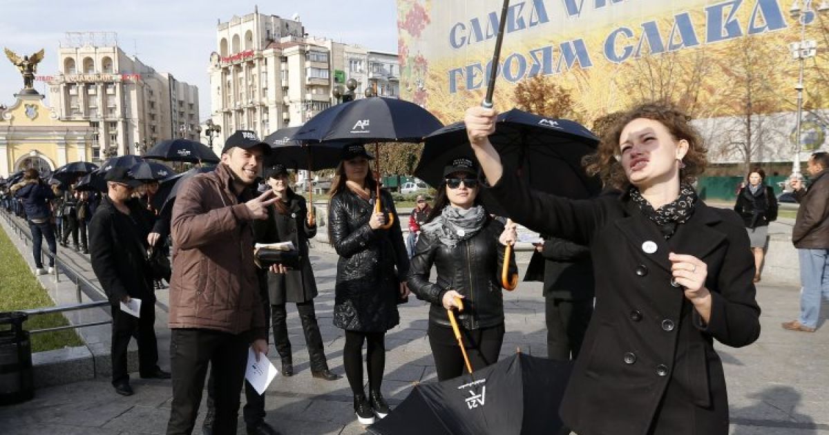 Акція "Walk for Freedom" до дня протидії торгівлі людьми відбулася в Києві / © УНІАН