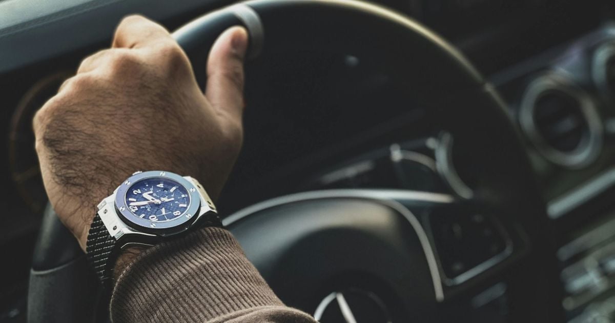 За мановение рукой можно получить штраф