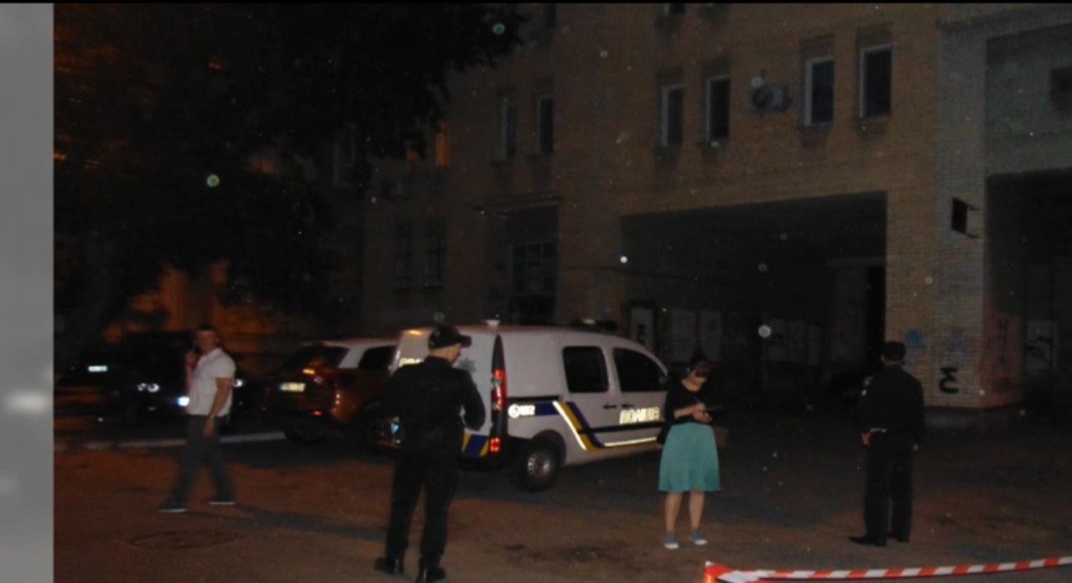 Столичная полиция просит помочь в поиске напавших на "киборга"