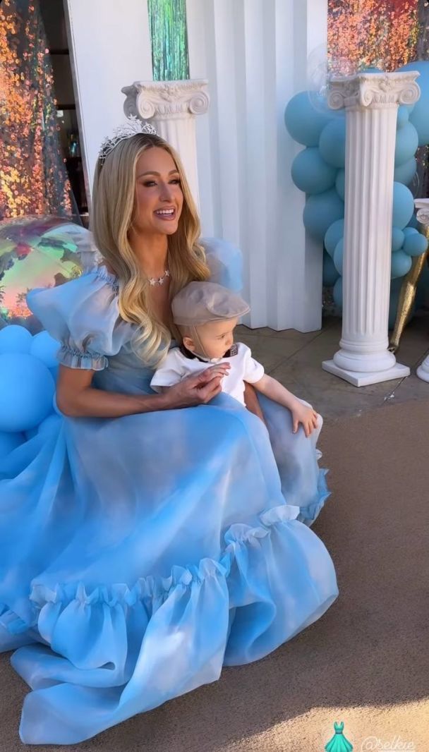 Син Періс Гілтон відсвяткував перше день народження / © instagram.com/parishilton
