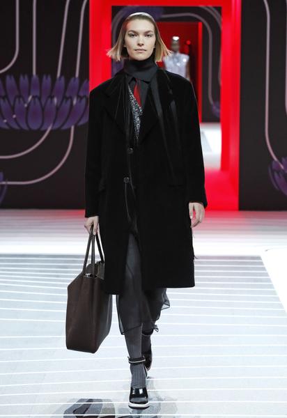 Коллекция Prada прет-а-порте сезона осень-зима 2020-2021 / © East News