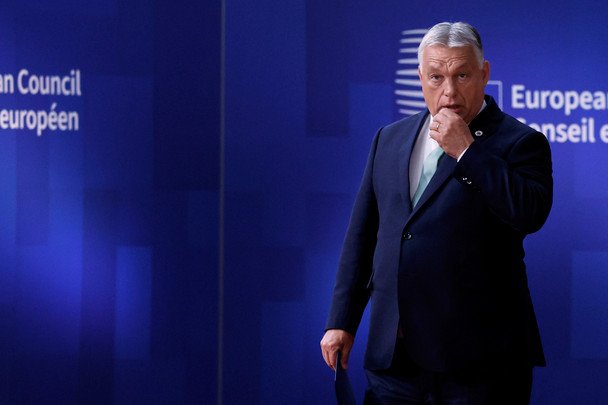 Венгерский ультиматум: Орбан грозится заблокировать бюджет ЕС, пока не получит миллиарды