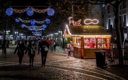 Мюнхен отменил рождественскую ярмарку из-за "драматической" COVID-ситуации