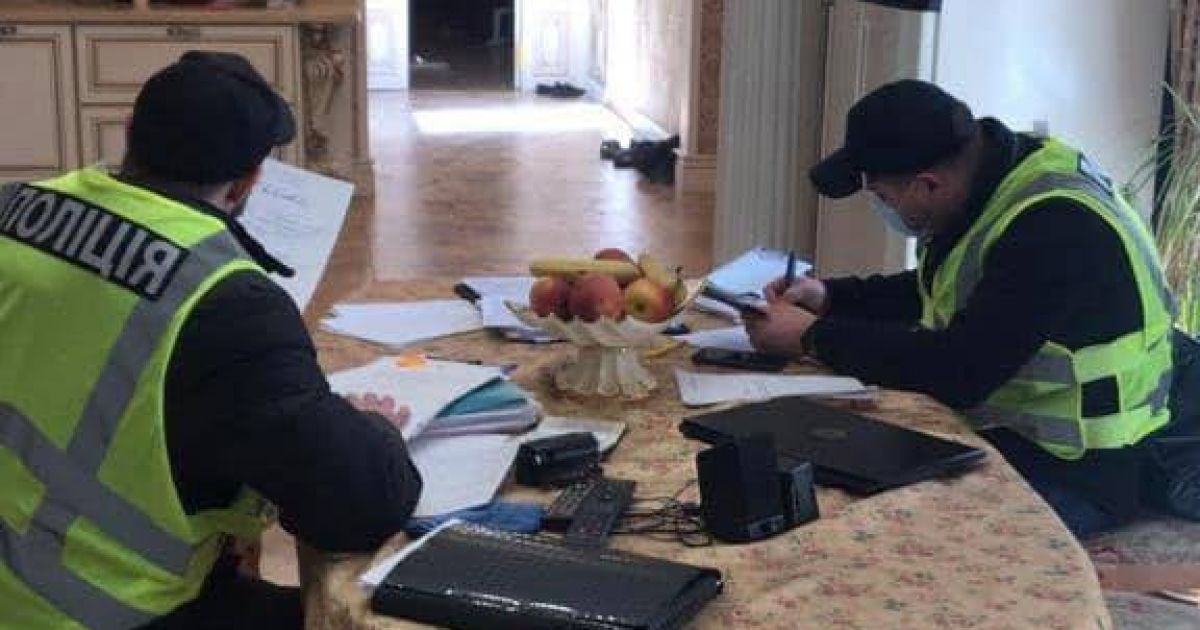 Считали пропавшими без вести: в Киеве мошенники удерживали людей, чтобы завладеть их жильем