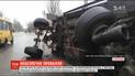 В Запорожье фура провалилась под асфальт на только что отремонтированной дороге