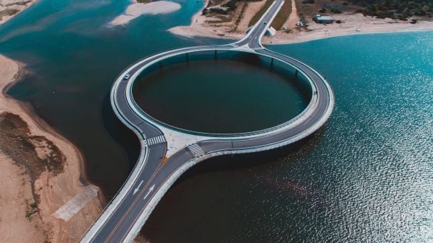 Если вы выбрали мост C — навигатор / © twitter.com