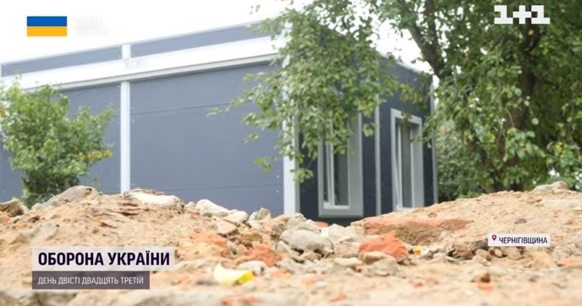 Будинок-термос за три дні: на Чернігівщині встановлюють унікальне житло для постраждалих від війни