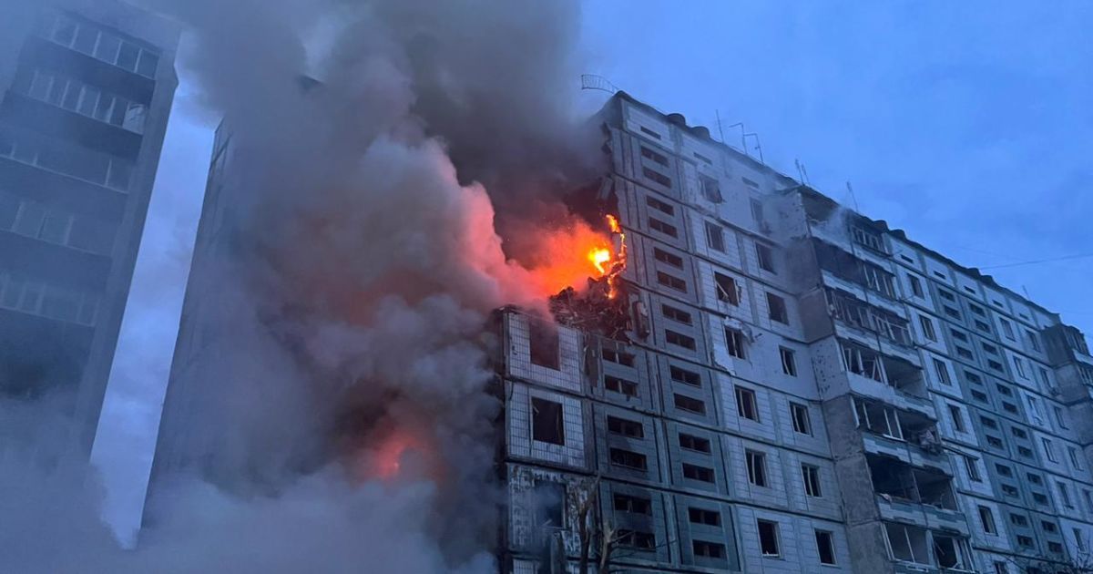 “Russian Missile Attack on Uman: At Least 10 People Dead and Several Buildings Damaged”