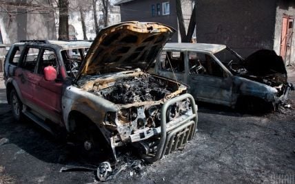 У Харкові військовослужбовець спалював автомобілі ЗСУ: він назвав причину