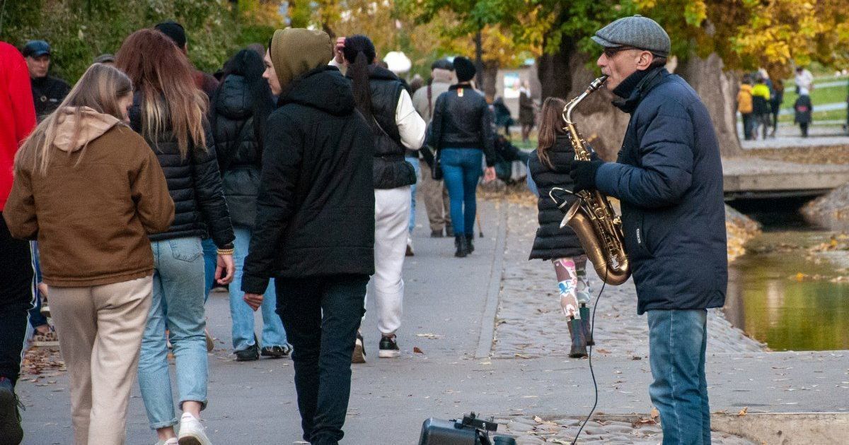 Локдаун готуються ввести ще в 4 областях України: які регіони у небезпеці