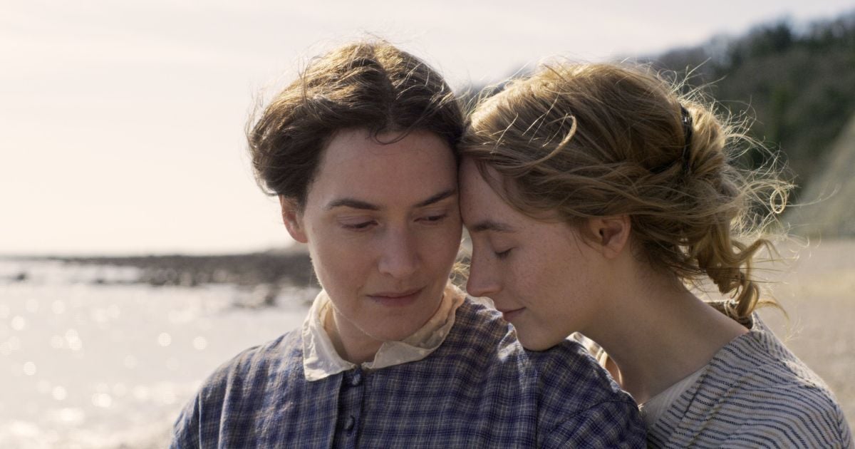 Мері Еннінґ (Кейт Вінслет) і Шарлотта Мерчісон (Сірша Ронан)/Фото B&H Film Distribution