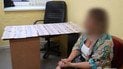 Посадила 89-річну матір у візок і змушувала жебракувати