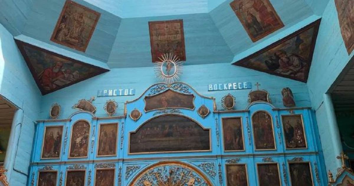 На Київщині після зливи впав купол старого храму