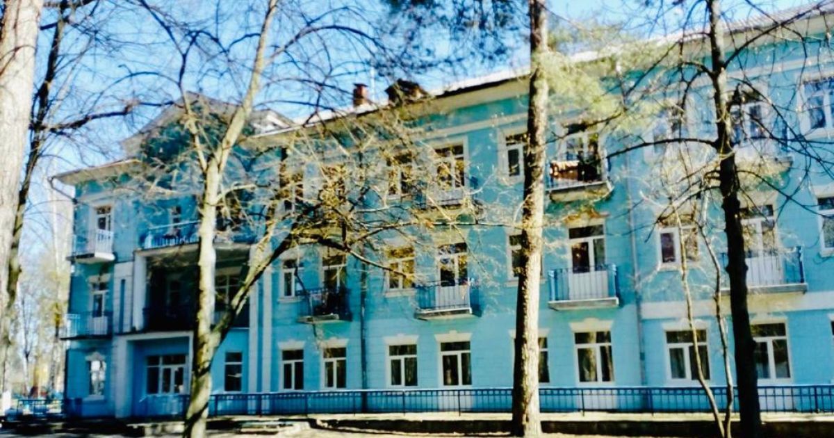 Гроші за проживання брали у доларах, персонал насміхався: українці розповіли про обсервацію у Ворзелі