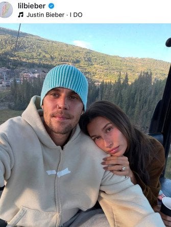Джастін і Гейлі Бібери, фото: instagram.com/lilbieber