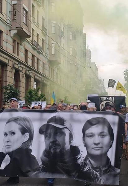 "200 днів брехні": у парку Шевченка у Києві почалася акція на підтримку ув'язнених у справі Шеремета